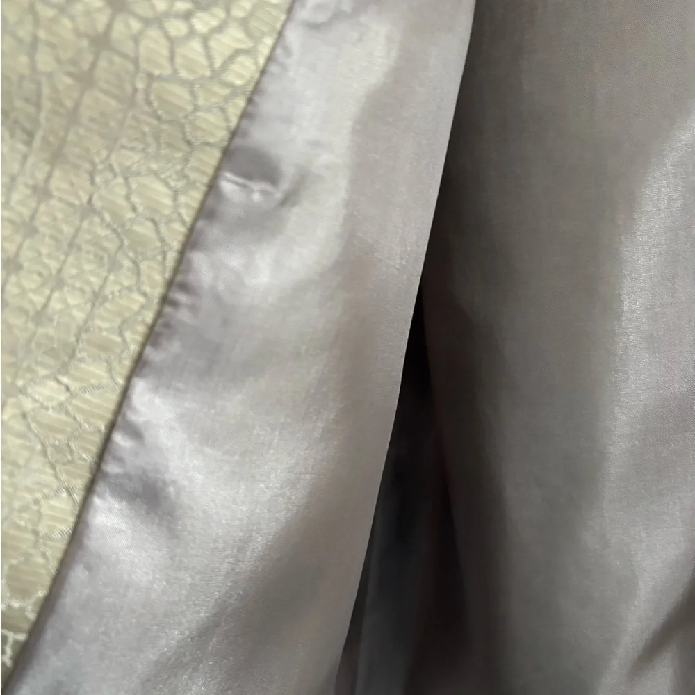 Elegant Gray Women's Coat - Picture 5 of 6